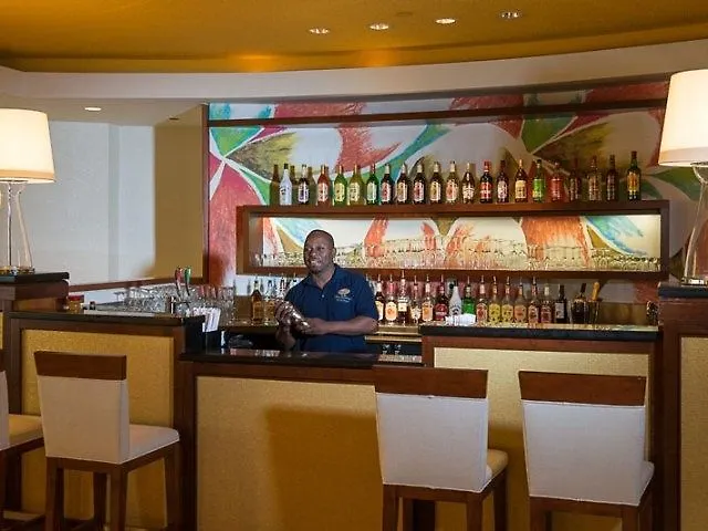 自由港市 Memories Grand Bahama酒店 4*,